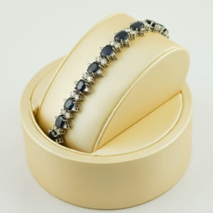 Pulsera Años 50. Zafiros y Diamantes
